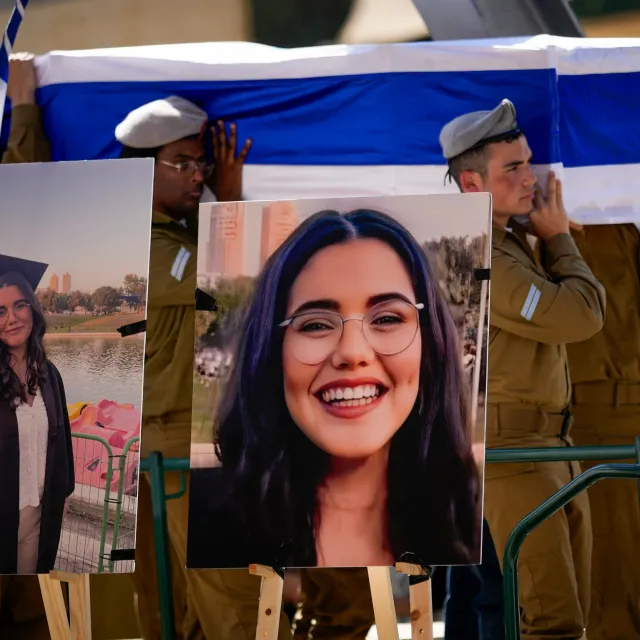 First female Israeli soldier dies in explosion while fighting Hamas in Gaza