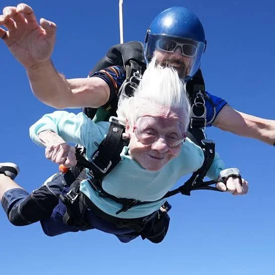 VIDEO: 104-year-old woman passes away while trying to break world record by skydiving.