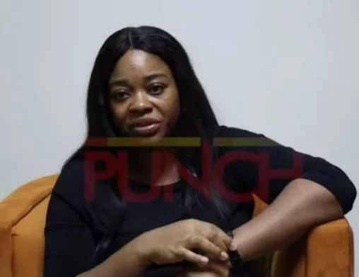 VIDEO: What the doctor did after forgetting scissors inside me was painful - Nursing mother