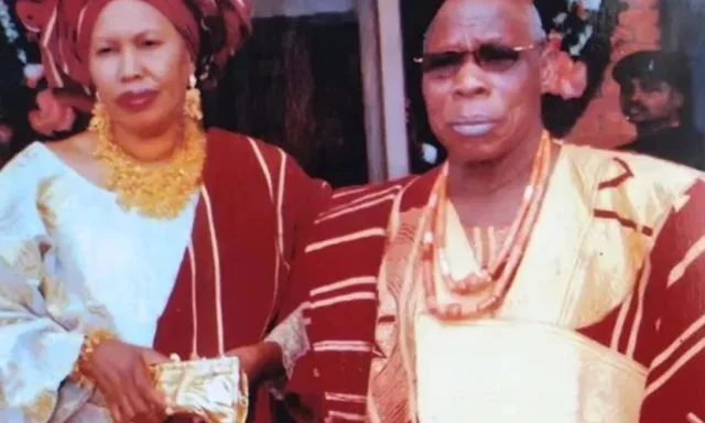 Estranged wife of ex-president Obasanjo reportedly evicted from Abuja home