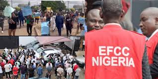 Breaking: Protesters beaten mercilessly near EFCC Headquarters