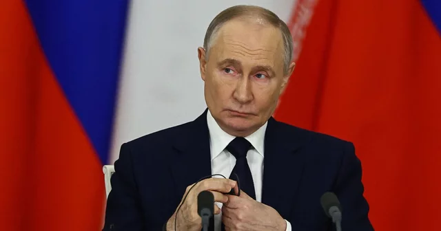 Vladimir Putin humiliated with warning it would take 100 years to invade Ukraine