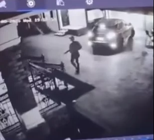 VIDEO: CCTV footage shows how man outsmarted suspected kidnappers in Delta state