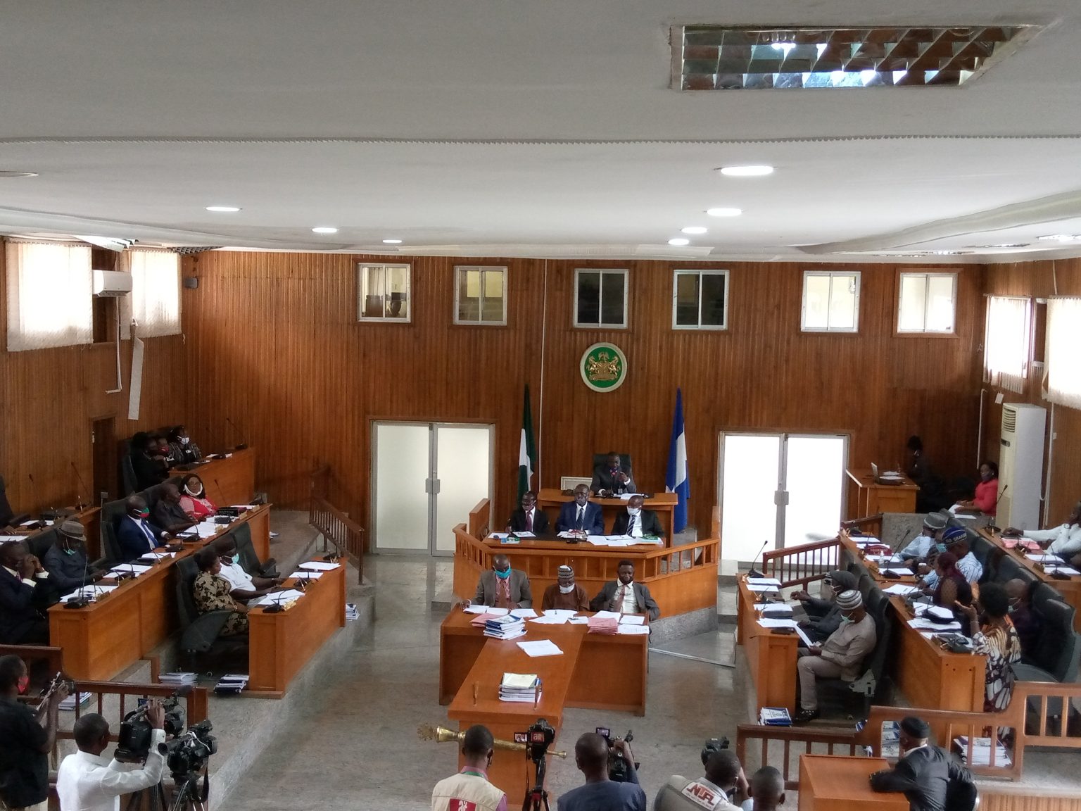 Cross River lawmakers caution politicians against targeting Governor Otu’s seat