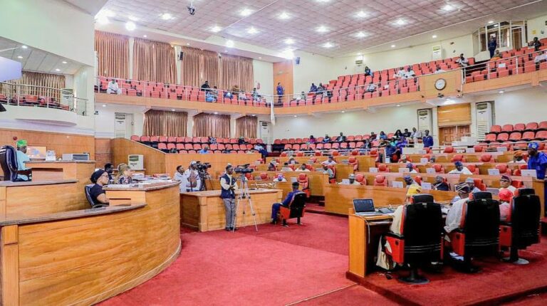 Lagos Assembly crisis: See what 35 lawmakers did in court