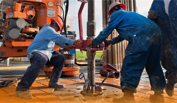 Oil Rush: Africa’s Newly Discovered Reserves Set to Shake Up the Global Energy Market.