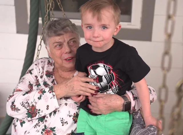 Courageous 3-year-old boy saves great-grandma after she fell and her head popped open