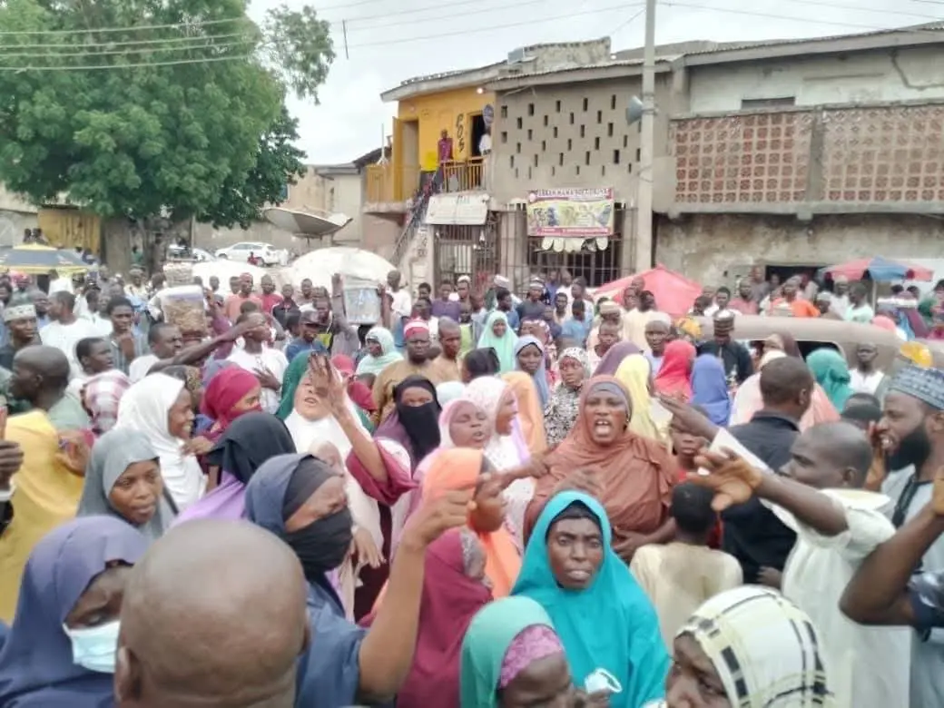 Gang Violence: Heavy protest in Kano as women hit the streets