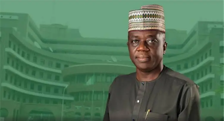 BREAKING: Nigerian govt bans physical cash payments, orders POS usage