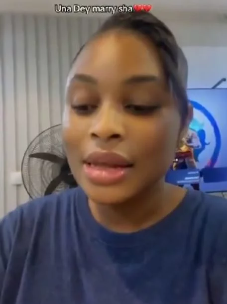 VIDEO: Lady confronts man who allegedly collected school fees she sent to his wife