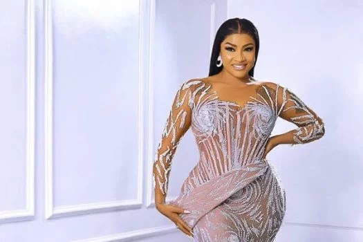 Why parents should be cautious about mouth-to-mouth kisses with children – Angela Okorie