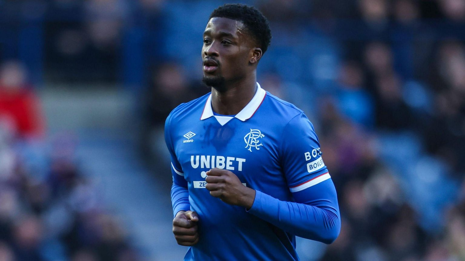 Transfer: Rangers set record asking price for Fernandez
