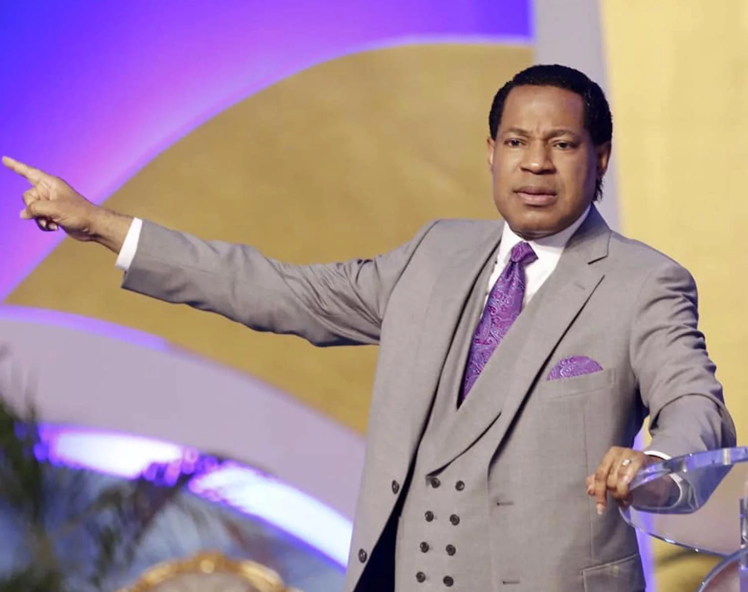 ‘Your hatred is satanic’ – Pastor Oyakhilome declares stance on US-Israel war on Iran