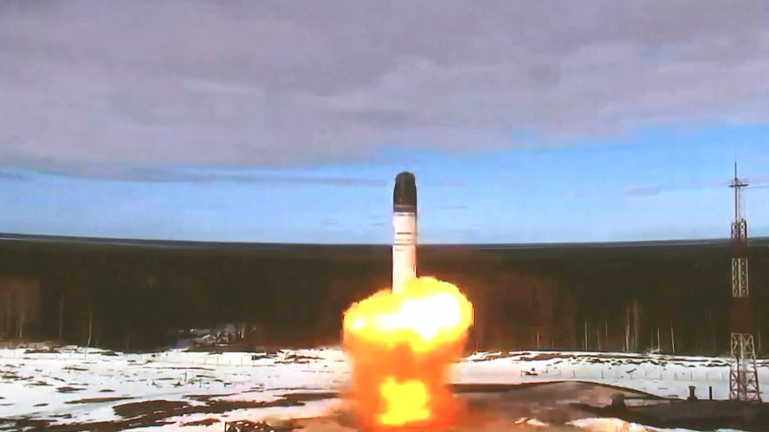 Putin unveils powerful weapon as nuclear concerns grow
