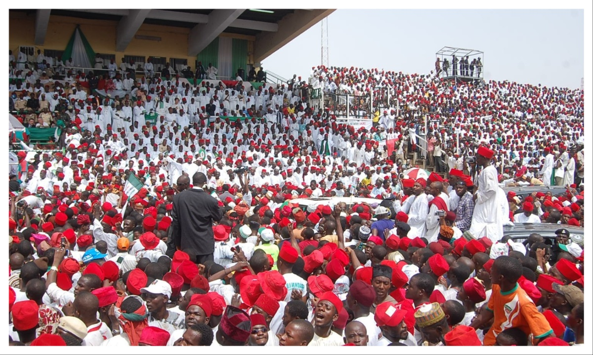Fresh Threat Emerges as Kwankwaso’s Camp Responds to Primate Ayodele