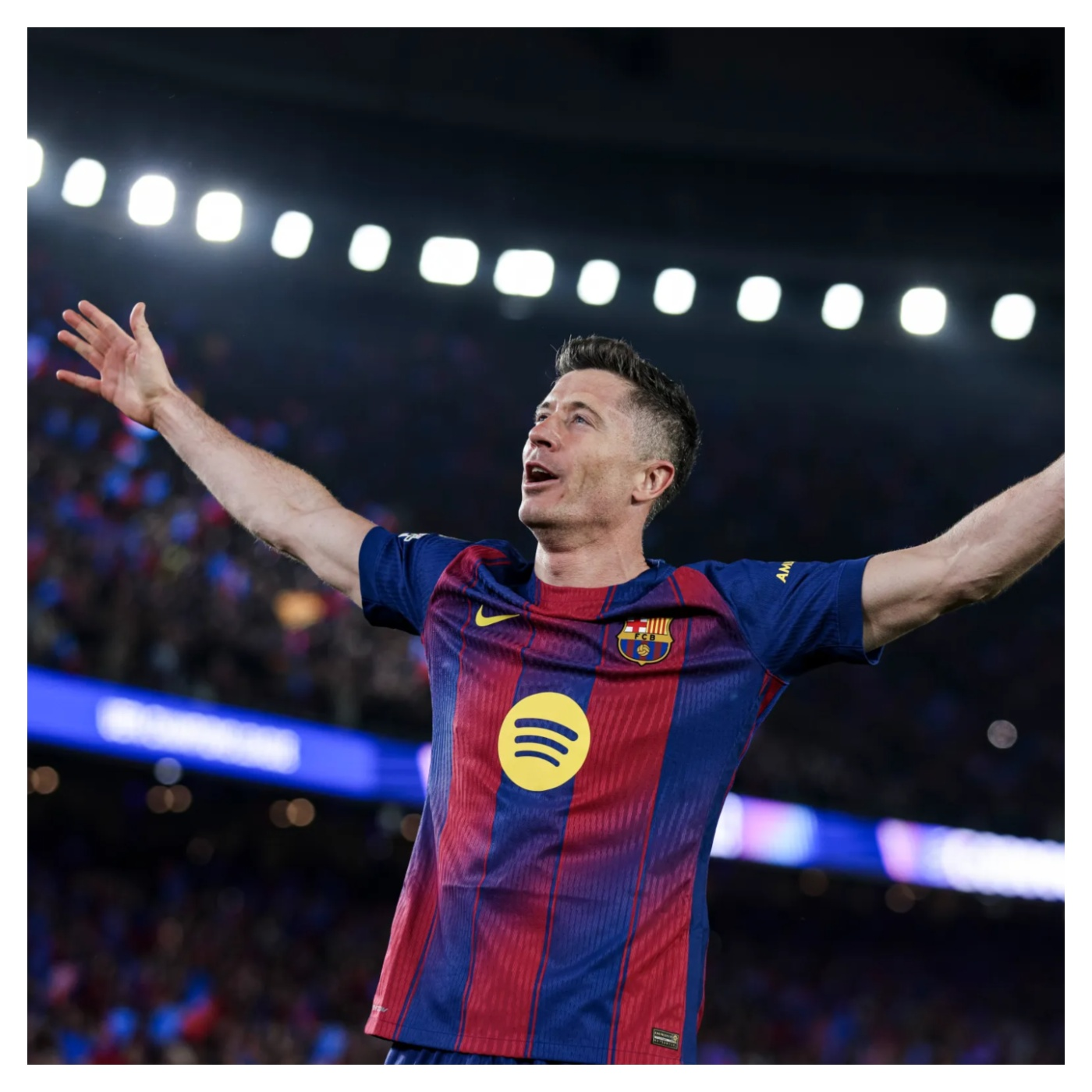 Football Fans React As Lewandowski’s New Club Is Revealed