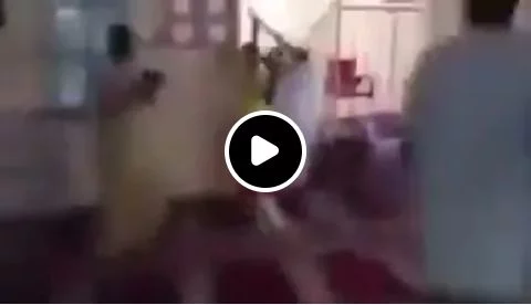 VIDEO: Imam beaten by youths for turning Mosque into APC campaign platform