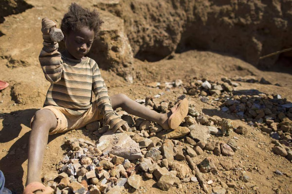 Inside Niger’s Mining Crisis: What Is Driving Children Away From School